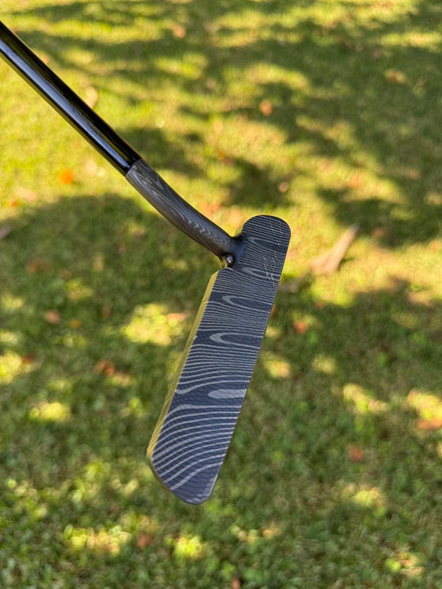 Damascus blade with Pipe neck